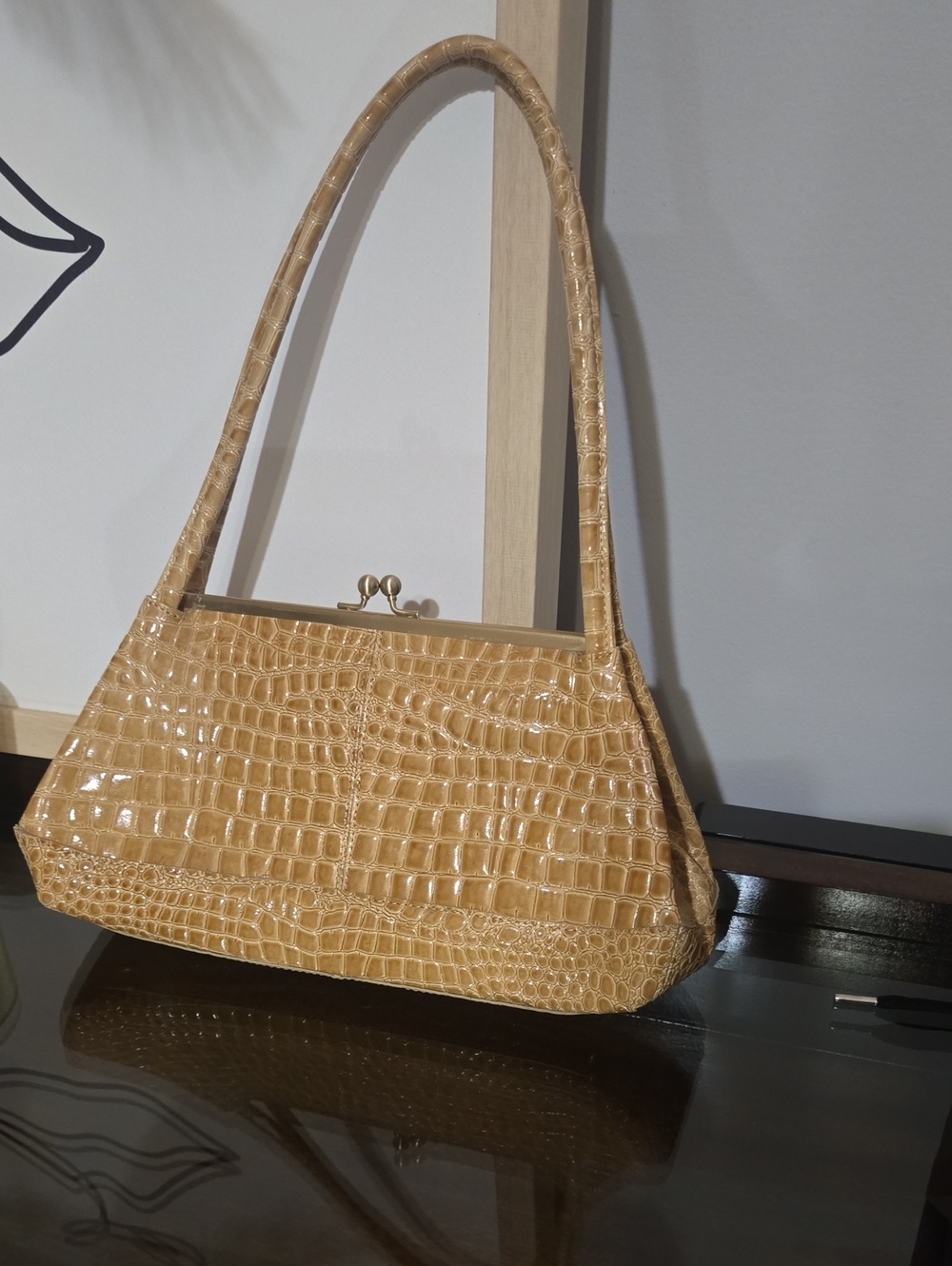 HOBO Croc-Embossed Kiss-Lock Shoulder Bag in Tan
